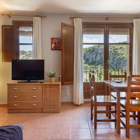 Apartamentos Casa Aurelia Alquézar Екстериор снимка