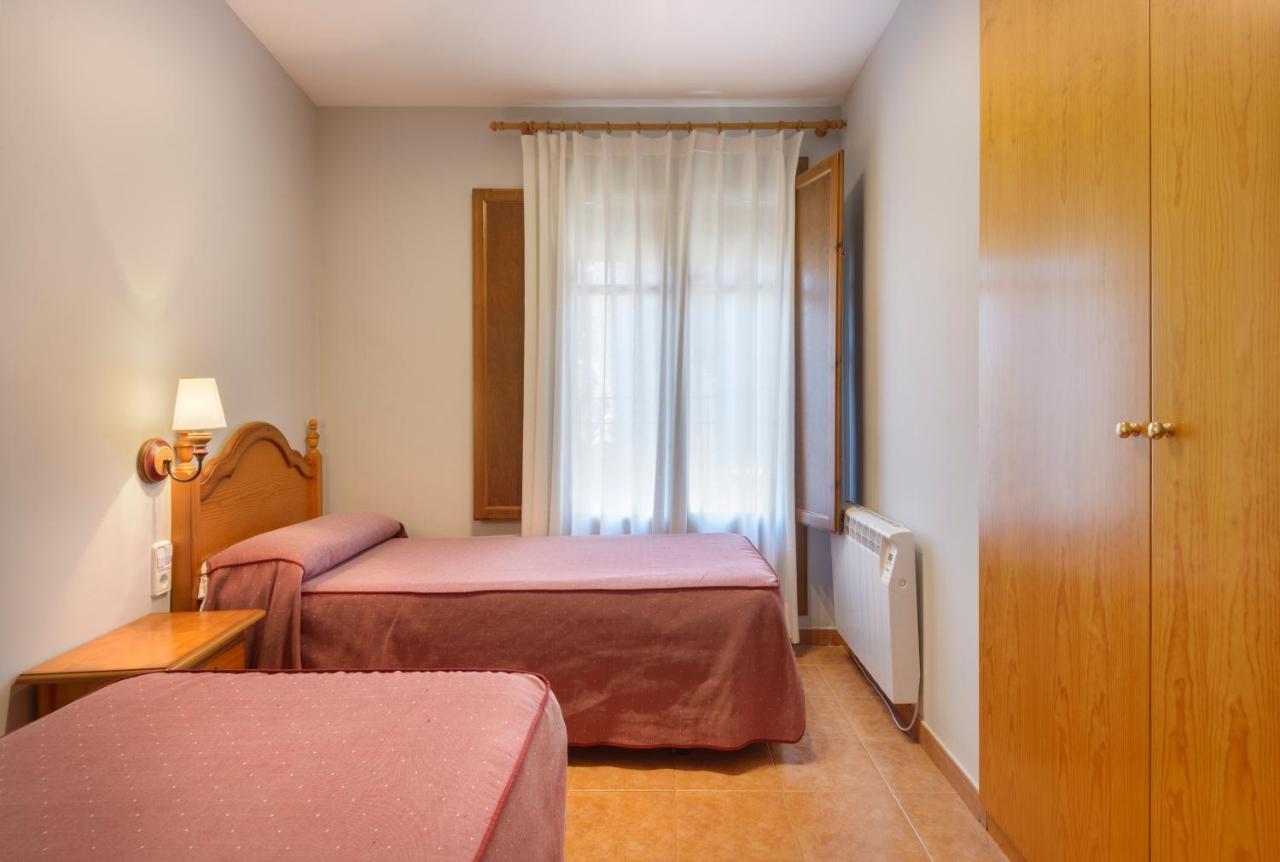 Apartamentos Casa Aurelia Alquézar Екстериор снимка