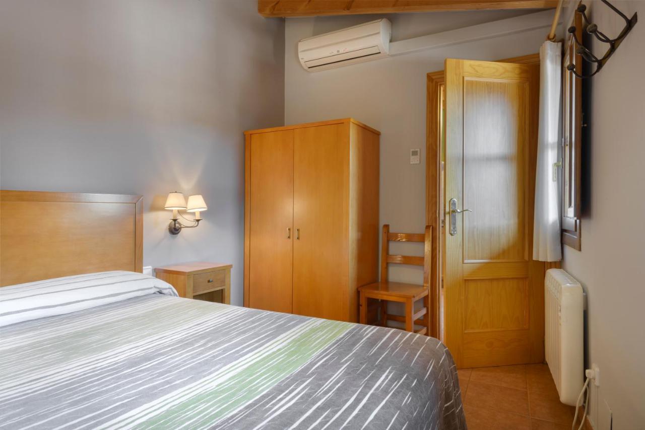 Apartamentos Casa Aurelia Alquézar Екстериор снимка